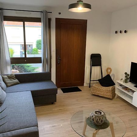 Logement Renove Et Moderne Au Sacre Coeur Cholet Exterior foto