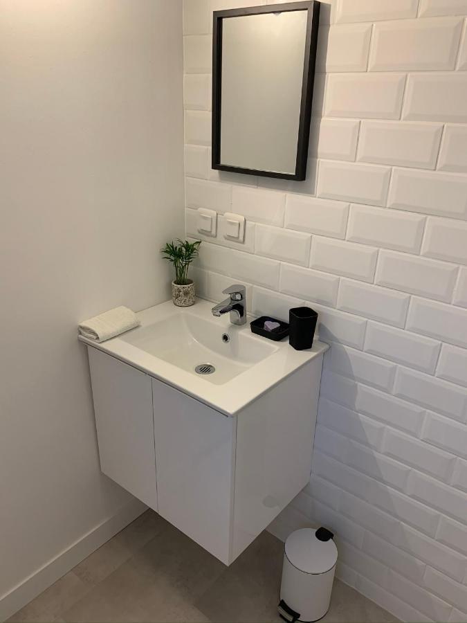 Logement Renove Et Moderne Au Sacre Coeur Cholet Exterior foto
