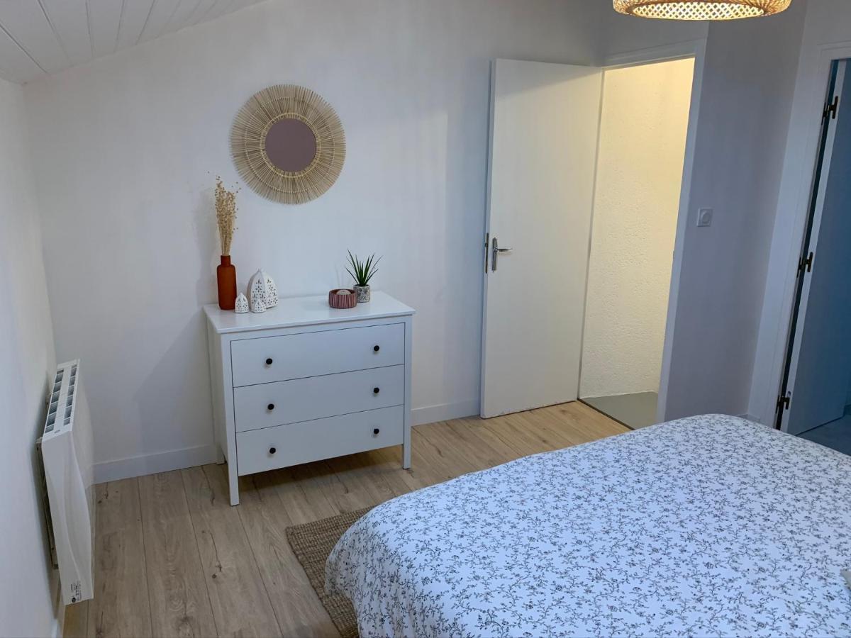 Logement Renove Et Moderne Au Sacre Coeur Cholet Exterior foto