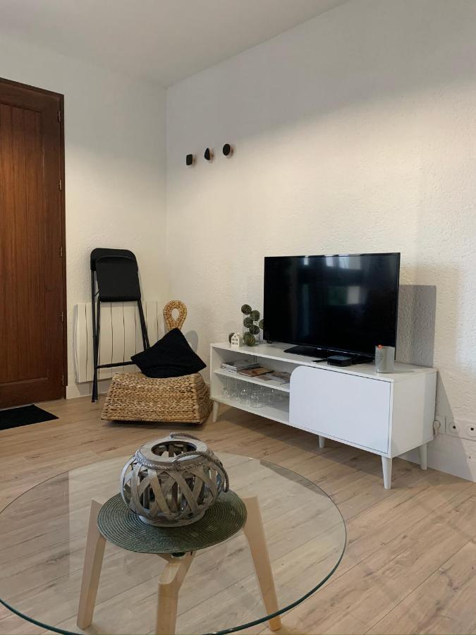 Logement Renove Et Moderne Au Sacre Coeur Cholet Exterior foto